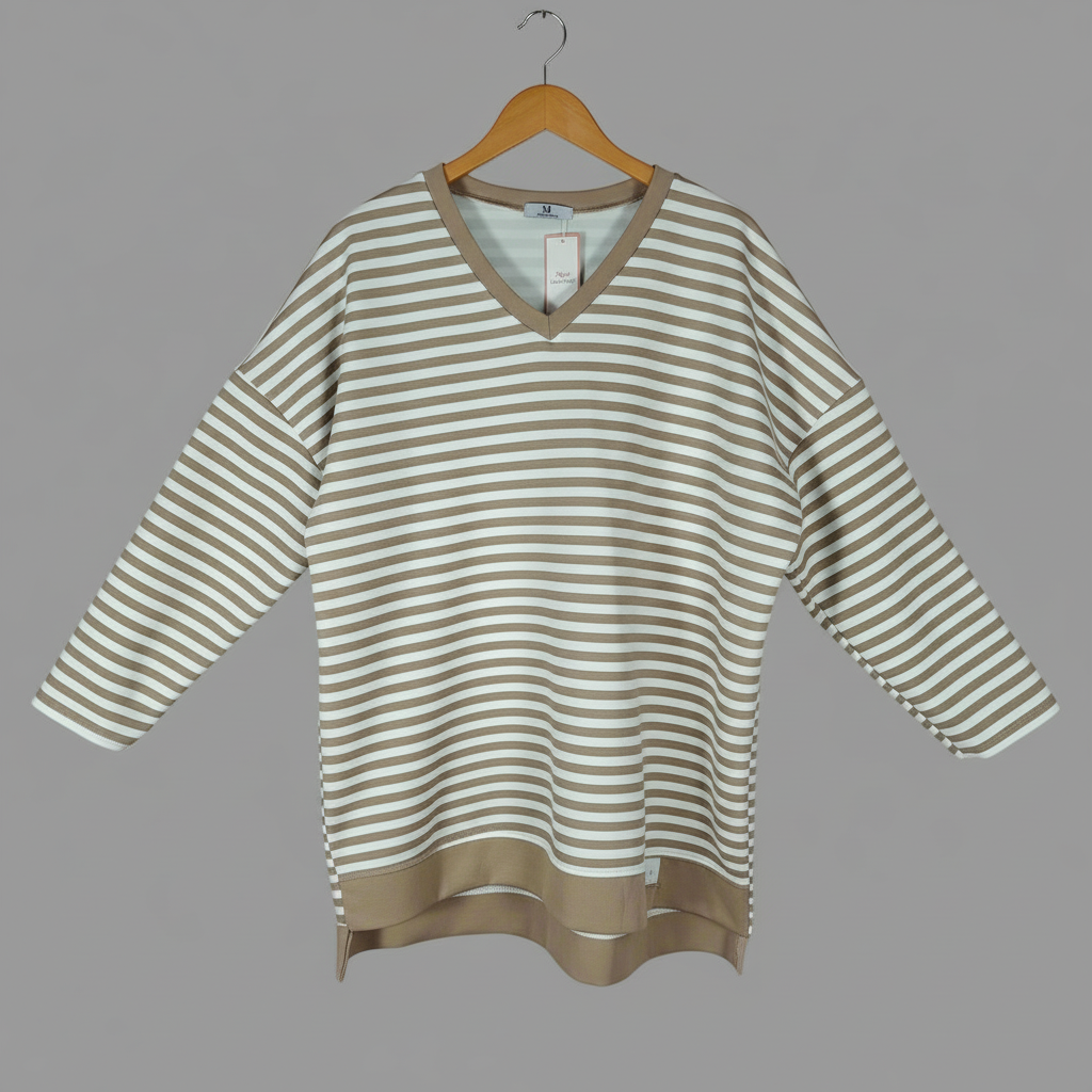 Daisy Oversized V Neck Scuba