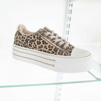 Leopard print sneaker with white sole 