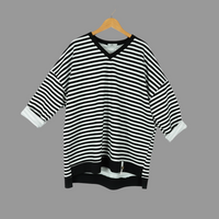 Daisy Oversized V Neck Scuba