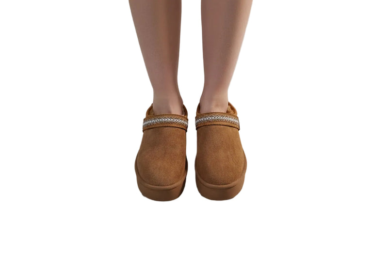Xena  - Ugg Camel Wedge