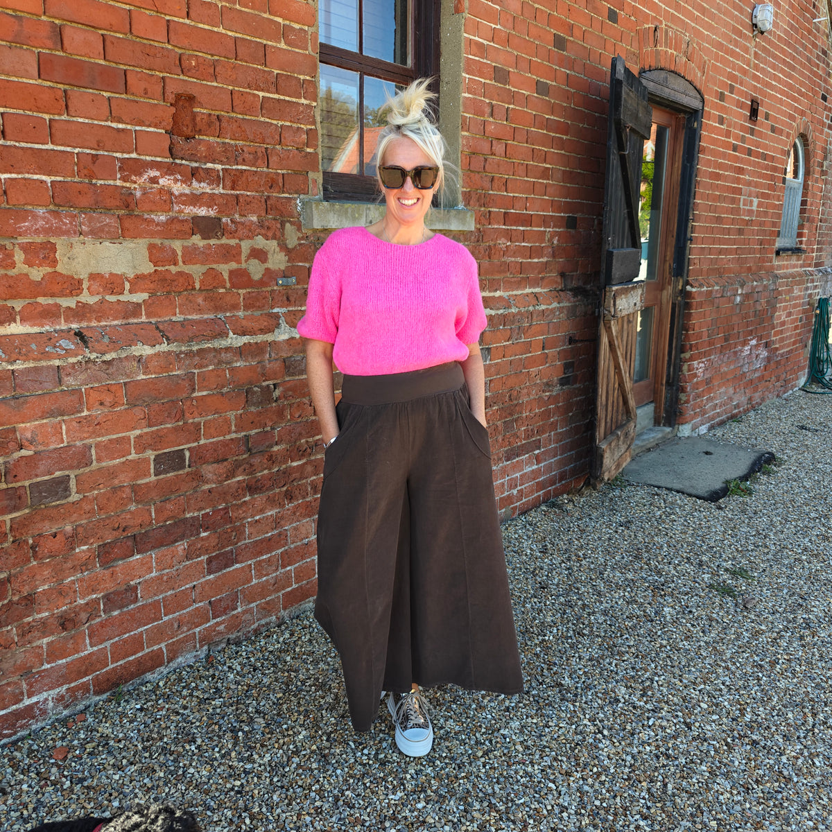 wide leg trousers female