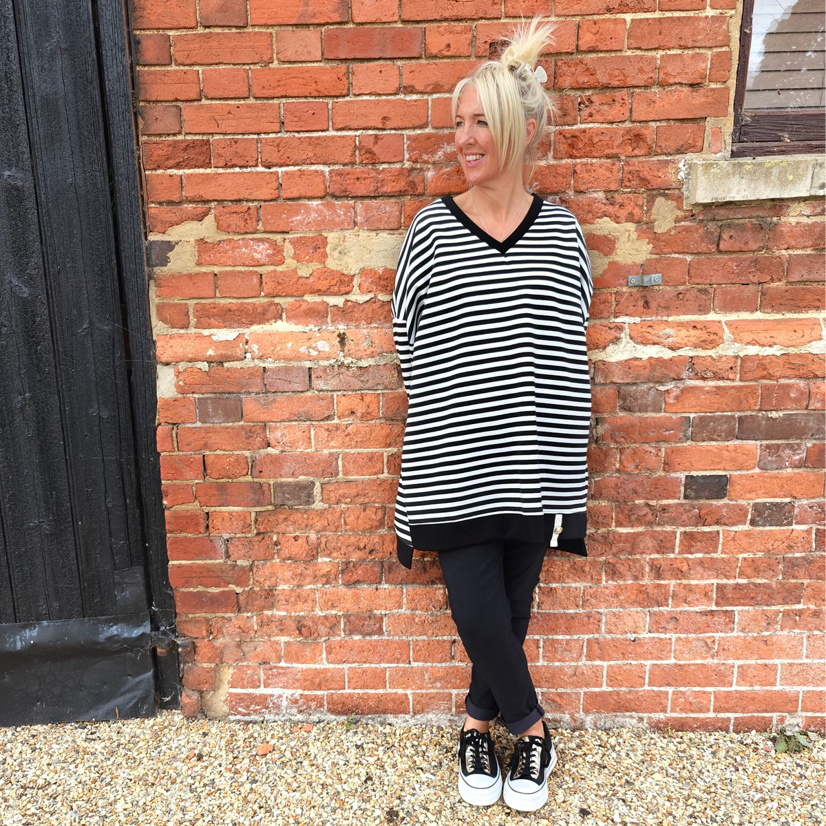 Daisy Oversized V Neck Scuba