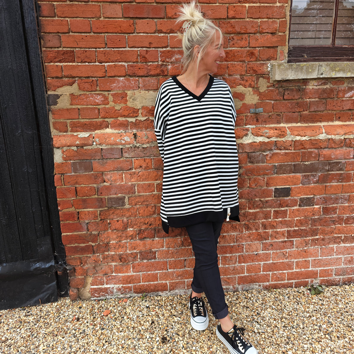 Daisy Oversized V Neck Scuba