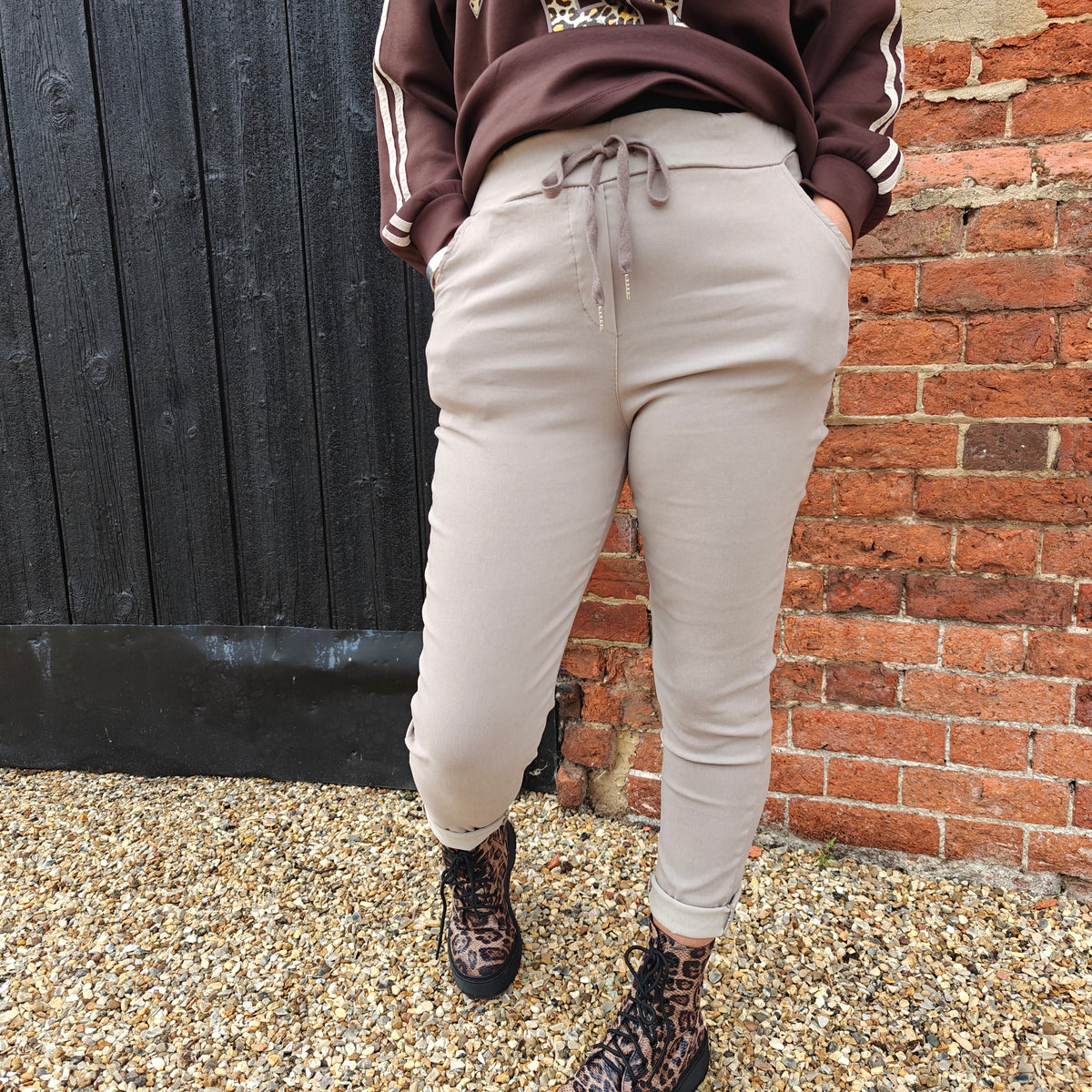 Lola - ORIGINAL Magic Trousers