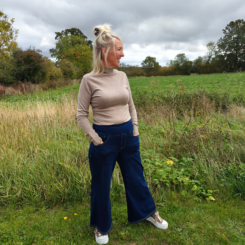 role neck layering piece