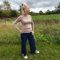 role neck layering piece