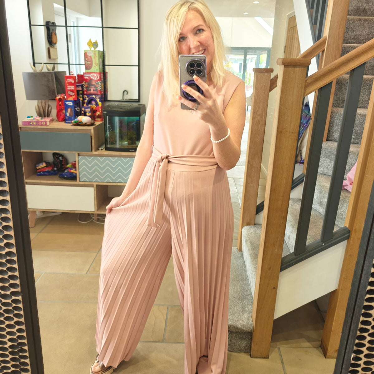 Pink pleated jumpsuit 