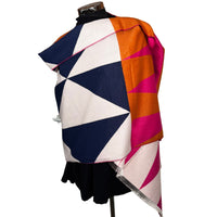 Elevate your everyday look with this bold-print cashmere-blend scarf, complete with short tassel detailing — effortlessly chic and makes a perfect gift.