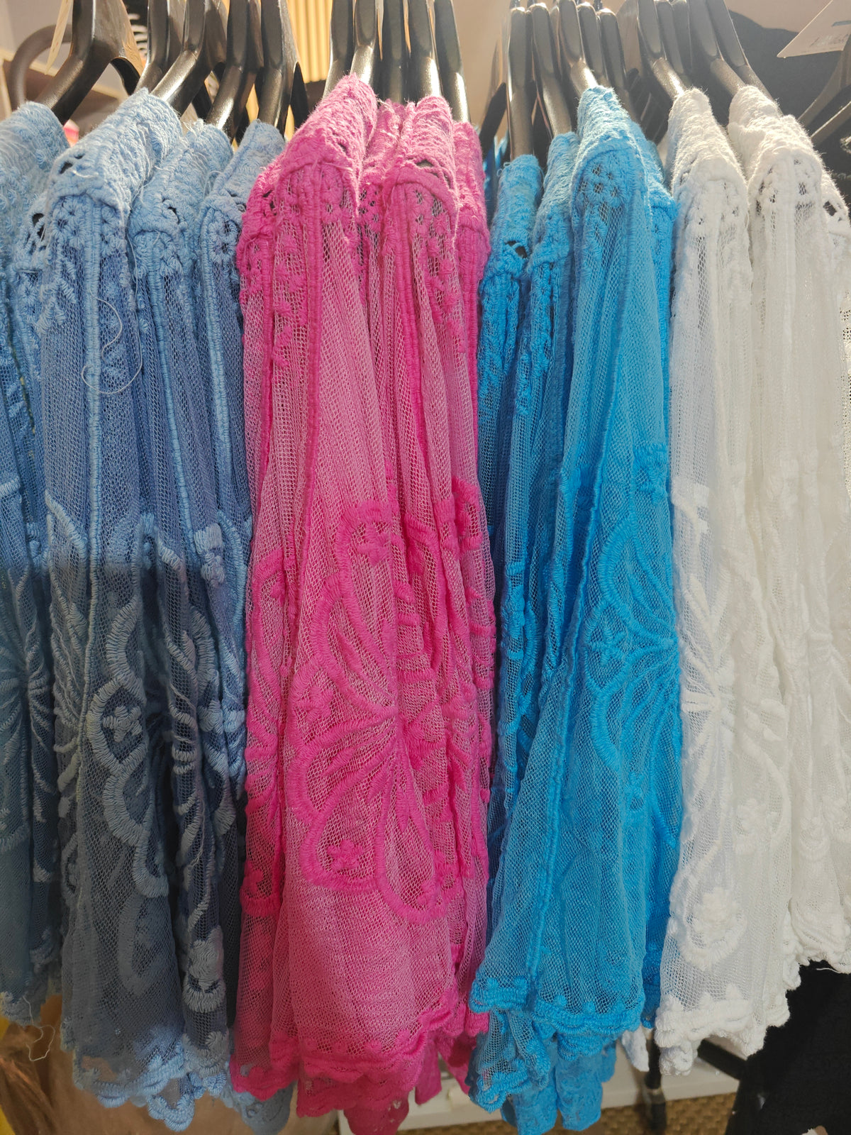 DEMI - Broderie Anglaise Top