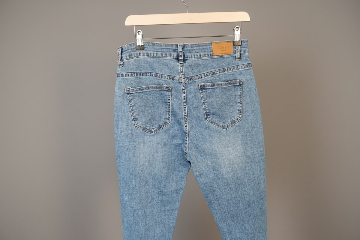 back pockets and front pockets 