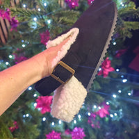 Victoria  Comfy Slippers - Black