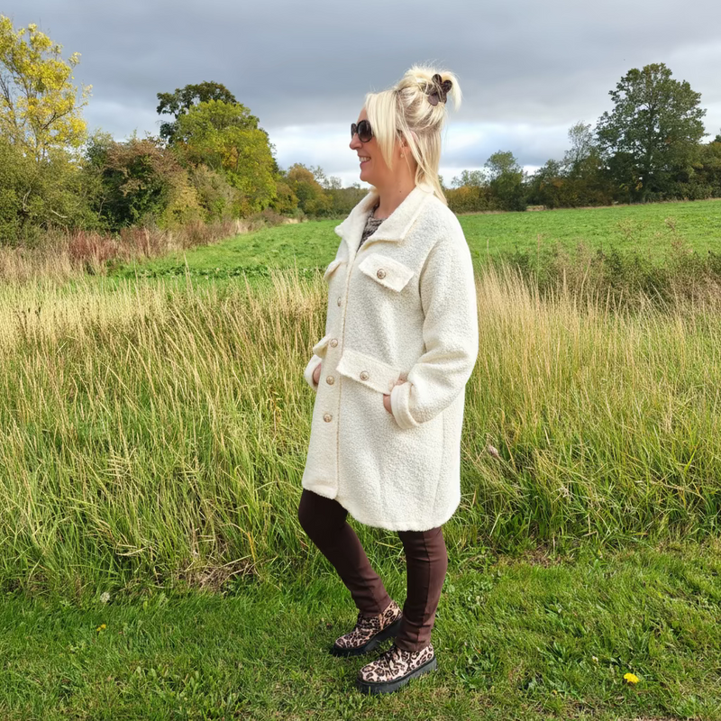 boucle shacket gold buttons 